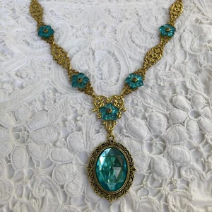 COLLAR ESTILO VICTORIANO Flor Filigrana TURQUESA ACRÍLICO CRISTAL ORO COL LATÓN - Imagen 1 de 8