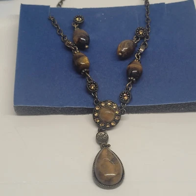 2008 Avon Gift Set Genuine Tiger's Eye Necklace & Earrings Original Box - Image 1 of 4