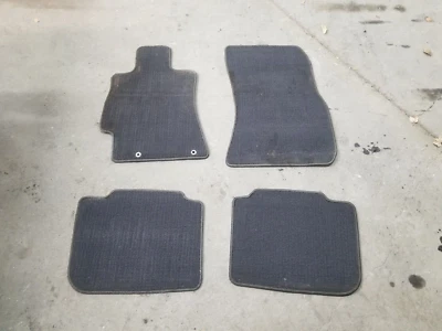 Juego de alfombrillas Subaru Outback 2012 (4) OEM Foto 1 de 4