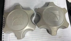 2009 Saturn Outlook Center Caps Wheel Covers 9596876 Set of (2)--S2 - Picture 1 of 3