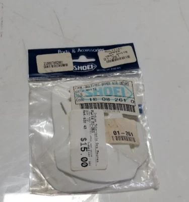 SHOEI MULTITEC Helmet Upper Vent White 01-261 - Image 1 of 4