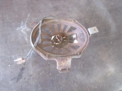 SOPORTE DE MONTAJE DE ALTAVOZ DE TABLERO FORD MUSTANG II 2 Y NÚCLEO OEM Foto 1 de 3