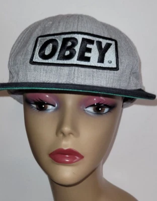 Boné de beisebol Obey Logo Snapback preto cinza streetwear skate masculino - Imagem 1 de 4