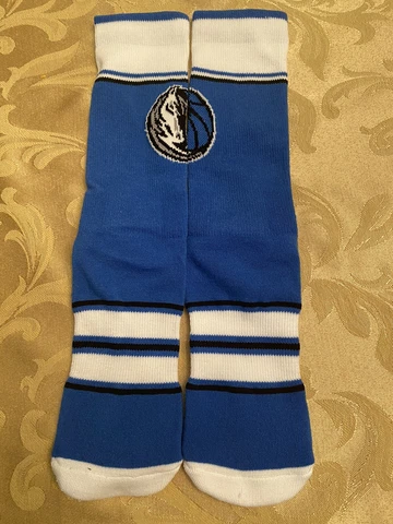 Dallas Mavericks  NBA Large Socks Fits 9-13 Team Colors Crew Cover