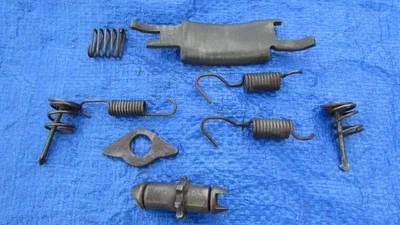 90-96 Nissan 300zx right rear emergency parking brake hardware b1 - Image 1 of 4