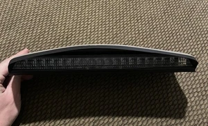 2003-2011 LINCOLN TOWN CAR 3rd BRAKE LIGHT HIGH MOUNT 3RD BRAKE LED GRAY OEM - Picture 1 of 6