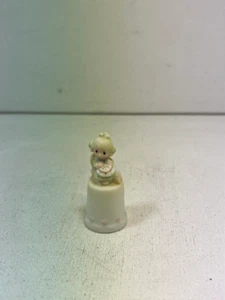 1989 Precious Moments "Mother Sew Dear" Porcelain Thimble - Picture 1 of 10