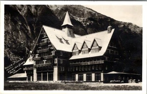 ALBERTA, CANADA - PRINCE OF WALES HOTEL - CROSS OLD REAL PHOTO POSTCARD - Picture 1 of 2