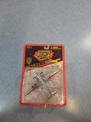 ROAD CHAMPS FLYERS NO. 6200AMERICAN AIRLINES FLAGSHIP NC 21745 NO. 6200 Foto 1 de 2