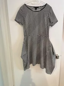 bcbg maxazria dress size medium - Picture 1 of 4