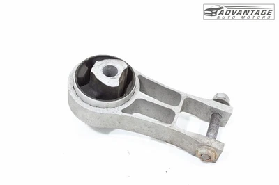 2020-2024 CHRYSLER VOYAGER 3.6L V6 ENGINE MOTOR TORQUE STRUT MOUNT BRACKET OEM - Image 1 of 4