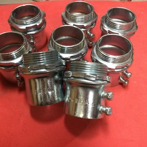 1-1/4” EMT Set Screw Connectors (lot of 8) - Picture 1 of 1