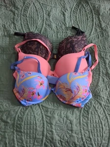 Lot Of 3 Soma Bras Size 34c - Picture 1 of 9