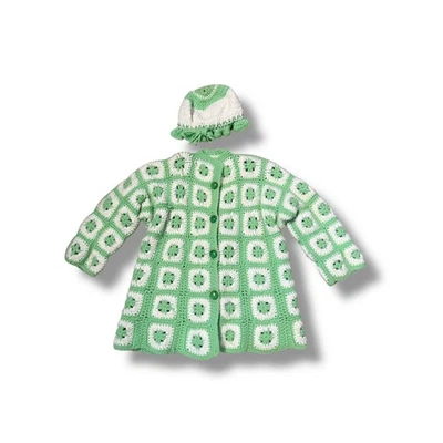 Conjunto de sombrero suéter de ganchillo verde hecho a mano niños 10/12 botones frente capa de invierno Foto 1 de 4