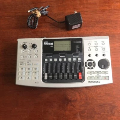 ZOOM MRS-8 Multi-Track Recorder Recording PA equipment Limited Model Silver - Image 1 of 4