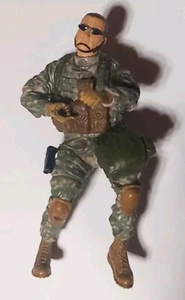  Blue Box Toys BBi Elite Force US Army Soldier Actionfigur Müdigkeit posiert 1:18 - Bild 1 von 3