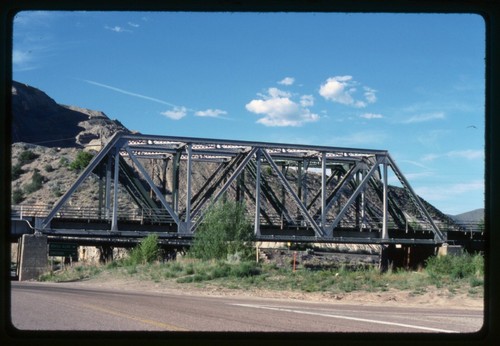 Railroad Slide - Union Pacific Railway Bridge Utah Devils Slide Croydon ...