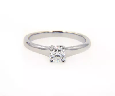 Обручальное кольцо Tiffany & Co. Lucida с бриллиантом 0,50 карата из платины - Изображение 1 из 4