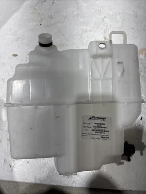 Washer Fluid Reservoir Fits 2014-2018 Mazda 3 MA1288136 New Replacement Plastic - Image 1 of 4