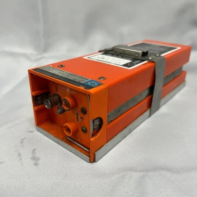 Transmisor localizador de emergencia ELT-10 Narco Avionics con bandeja de montaje FUNCIONA Foto 1 de 4