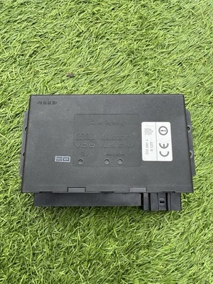 AUDI TT MK1 98-06 COUPE CCM 8N8962267E - Immagine 1 di 2