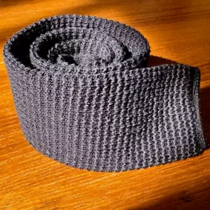 Vintage Wembley Square End Wool Knit Neck Tie Classic Solid Navy Blue 2.25 x 54" - Picture 1 of 4