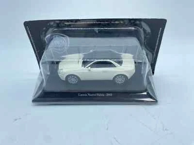 MODELLINO AUTO LANCIA NUOVA FULVIA 2003 BEIGE/NERA - EDICOLA - SCALA 1:43 (1) - Immagine 1 di 4