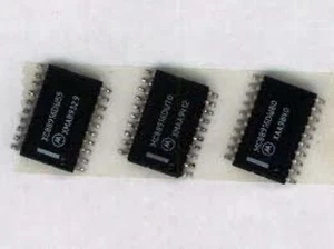 MOTOROLA MC88916DW80 SOP-20 IC DRIVER CLK PLL 80MHZ 20-SOIC - Picture 1 of 1