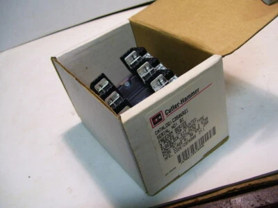 全新 EATON CUTLER HAMMER C350KR21 3P 顶部安装保险丝块套件 P3714 — 第 1/4 张图片