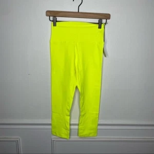 ZYIA Neon Yellow Ascend Hi-Rise Capri 20' Athletic Legging Womens 4 NWT - Picture 1 of 6
