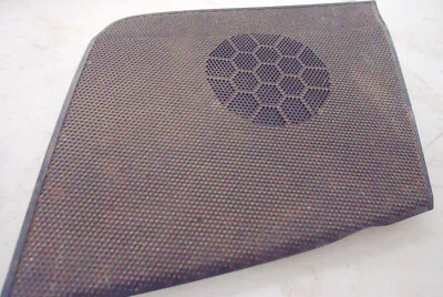 2012-2015 Toyota Camry   Dash Speaker Cover Trim   Left Side - Imagem 1 de 4