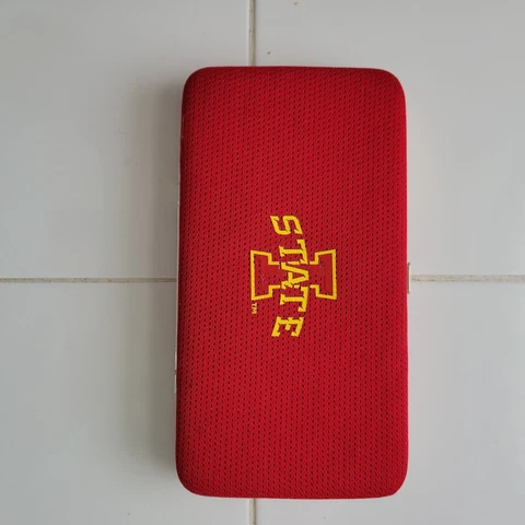 Ladies Iowa State wallet Cover