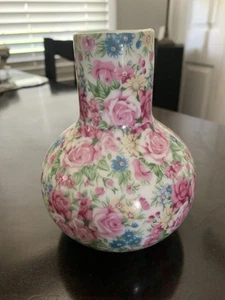 I. W. Rice Vase - Picture 1 of 6