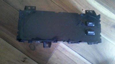 Jeep Grand Cherokee 1993-1995 centro digital de información de vehículos 56007088 fabricante de equipos originales Foto 1 de 3