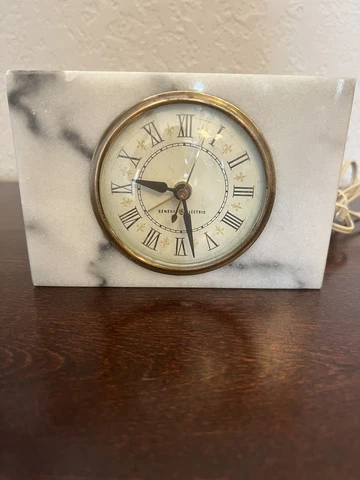 Vintage General Electric Marble Electric Alarm Clock Model 7360 Working 1960’s Cover
