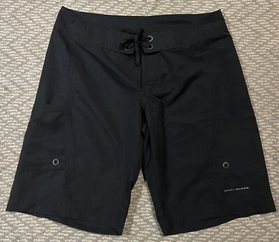 Pantalones cortos Columbia Omni Shade negros para mujer talla 6 Foto 1 de 4