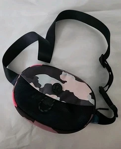 Lululemon Take It On Belt Bag Heritage 365 Camo Guava Pink Multi Hawaiian Blue - Picture 1 of 14