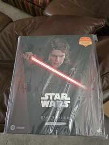 SWCJ 2025 Hot Toys Anakin Skywalker DX 1/6 Figure With Bonus Sleeve Limited 1500 - Picture 1 of 10
