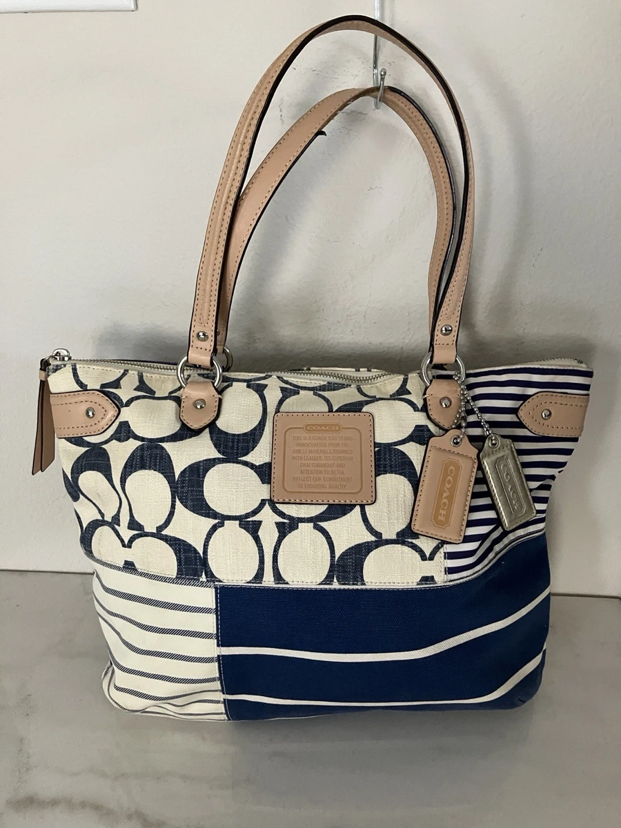 バッグ COACH LEGACY HANDBAG PATCHWORK DENIM Coach Patchwork Denim Exterior Large Bags & Handbags for Women for