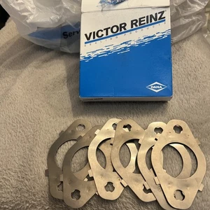 (QTY 6)VICTOR REINZ 11-10278-01 Exhaust Manifold Gasket For 98-18 DODGE RAM 5.9L - Picture 1 of 3
