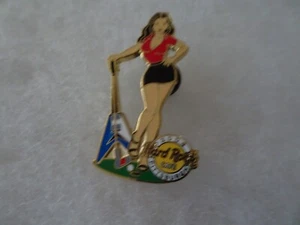 Hard Rock Cafe Pin Pittsburgh Golfer Girl Golf 2004 - Picture 1 of 1