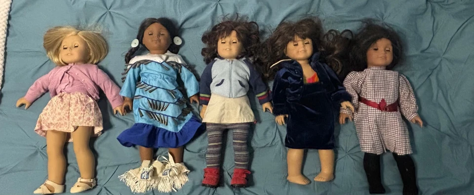 5 American Girl Doll, mixed lot Kaya, Kit, Samantha, Lindsey, Molly - Image 1 of 4