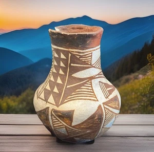 1946 LAGUNA PUEBLO Pottery Polychrome Antique Vase Signed Laguna New Mexico CHIP - Picture 1 of 18