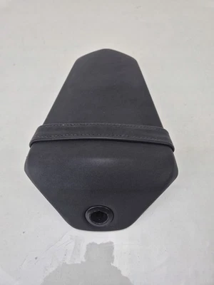 Sedile passeggero Yamaha YZF 125 5D7-F4750-10 1 pezzo - Immagine 1 di 4