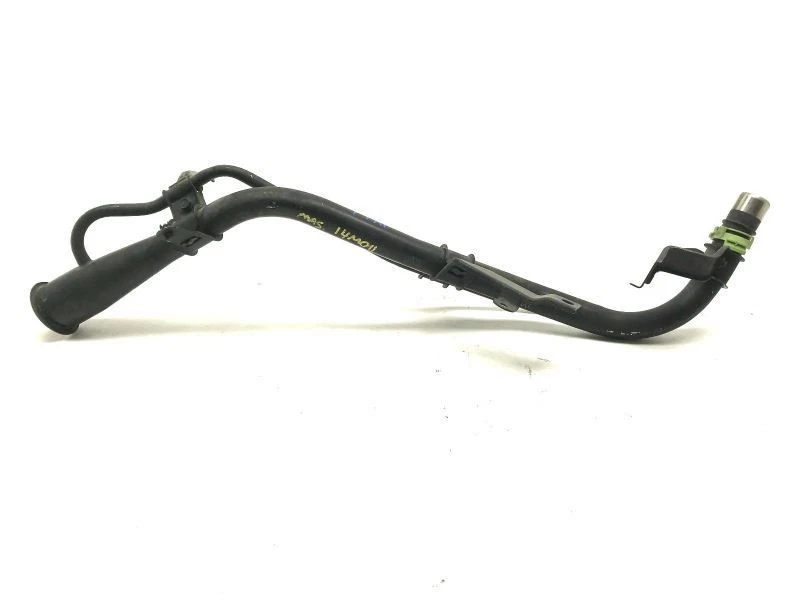 燃油填充颈管 17649-TM8-L01 适用于 2010 年本田 Insight 43483 — 第 1/4 张图片