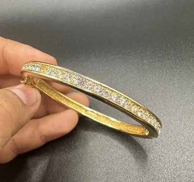 Brazalete Brazalete Christian Dior Tono Dorado Estrás Bisagras Joyería  Foto 1 de 4