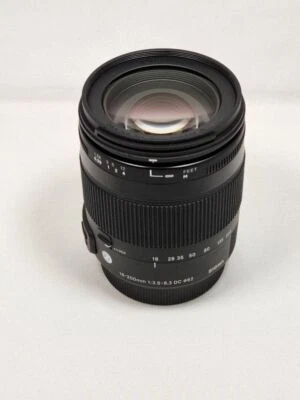 SIGMA 18-200mm F3.5-6.3 DC MACRO HSM Contemporary Zoom Lens for Sony A Mount - Image 1 of 2
