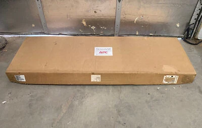 ACCS1007 APC Rack Air Containment Front Assembly, Netshelter Sx 42u 750mm Wide - Image 1 of 4