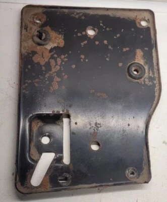 2000-2006 GMC Yukon Suburban Chevrolet Silverado Tahoe Battery Tray 15735435 - Image 1 of 3