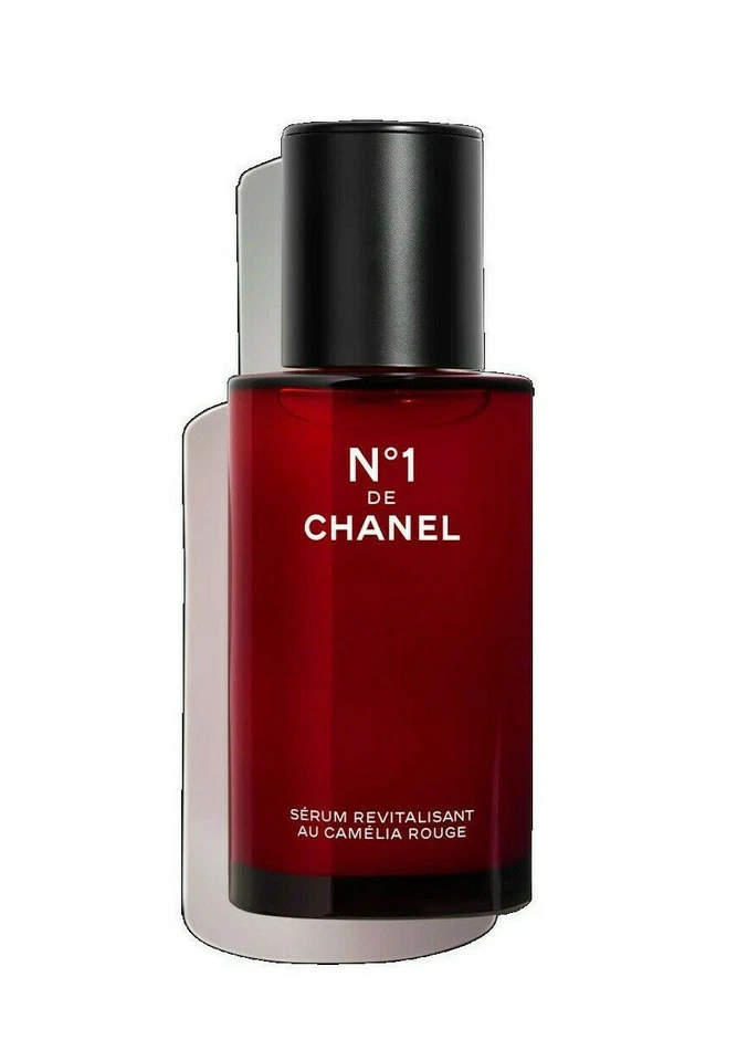 Chanel N°1 DE CHANEL Red Camellia Revitalizing Serum 50 mL / 1.7 Fl Oz